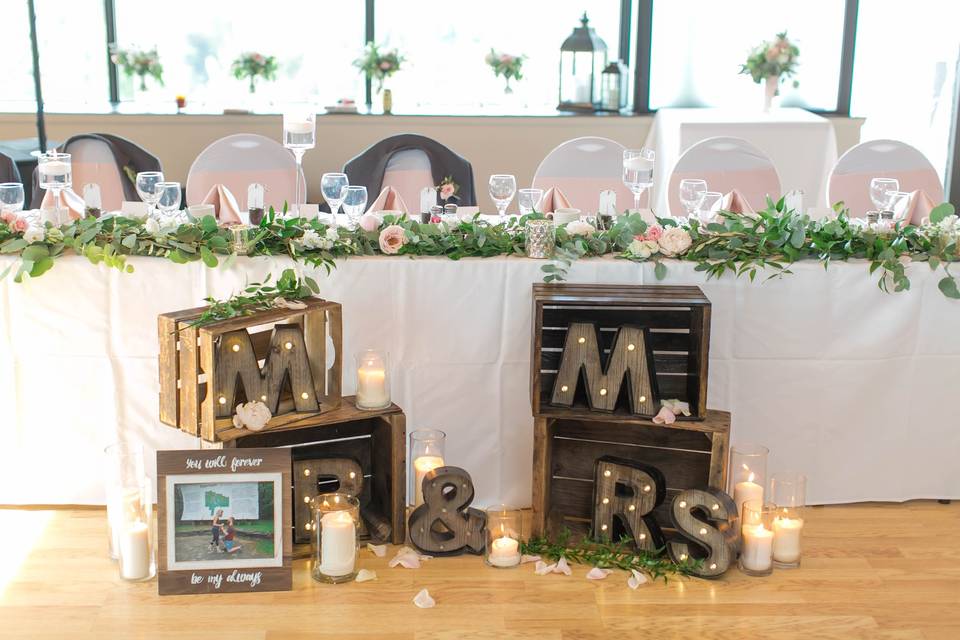 Head Table Decor