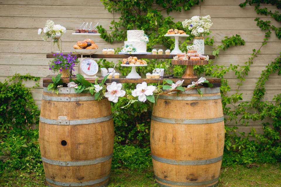 Rustic Dessert Table