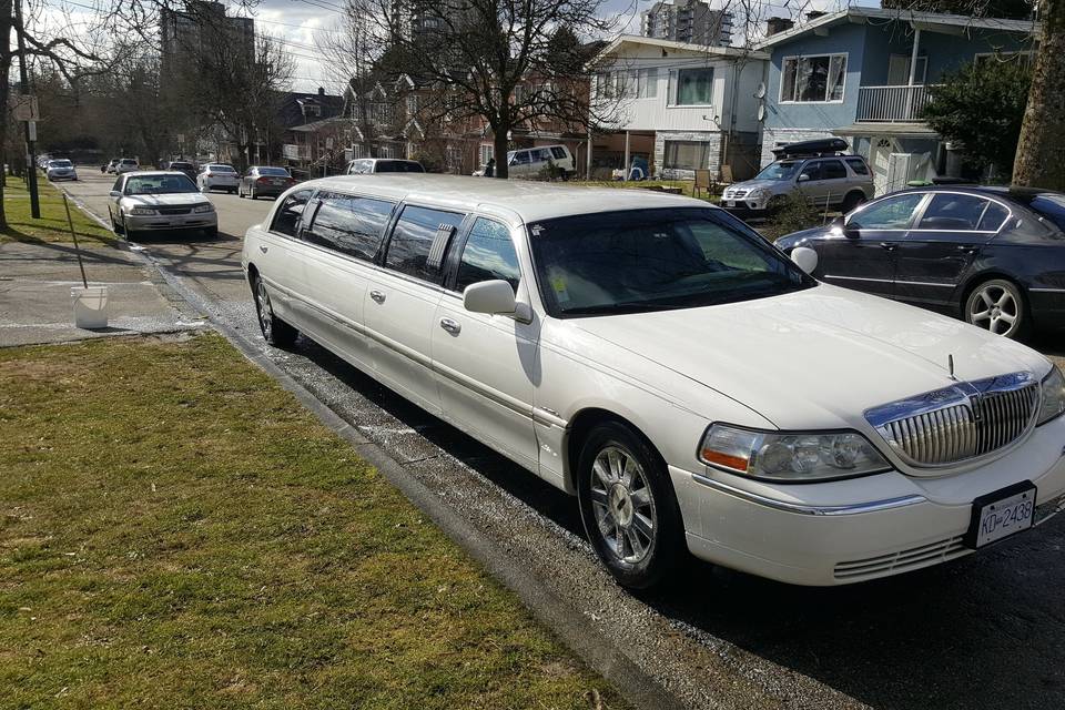 Lincoln mkt limo