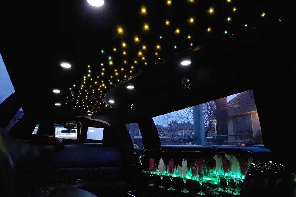 Lincoln town car limo