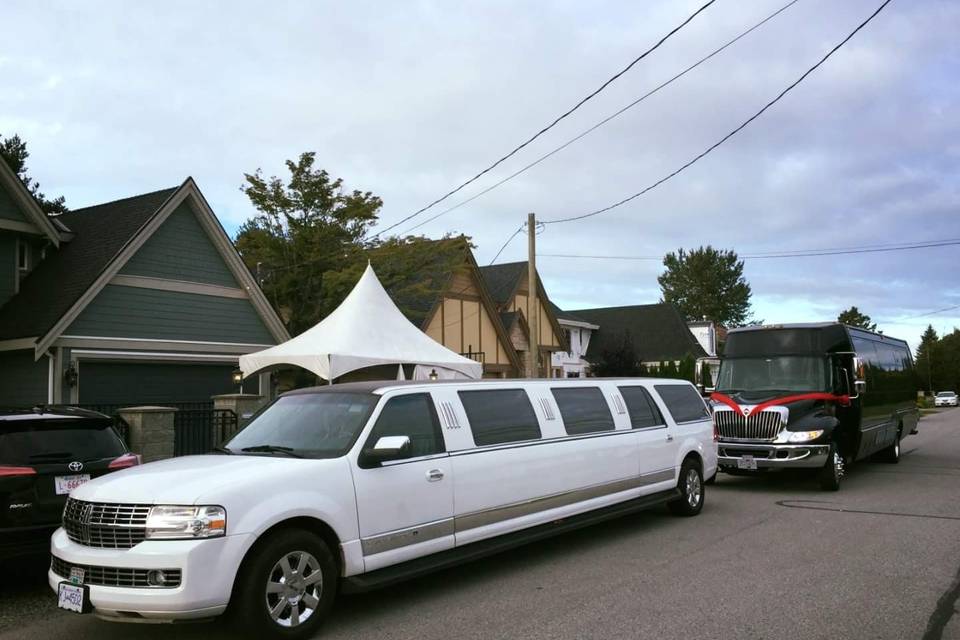 Lincoln navigator suv limo