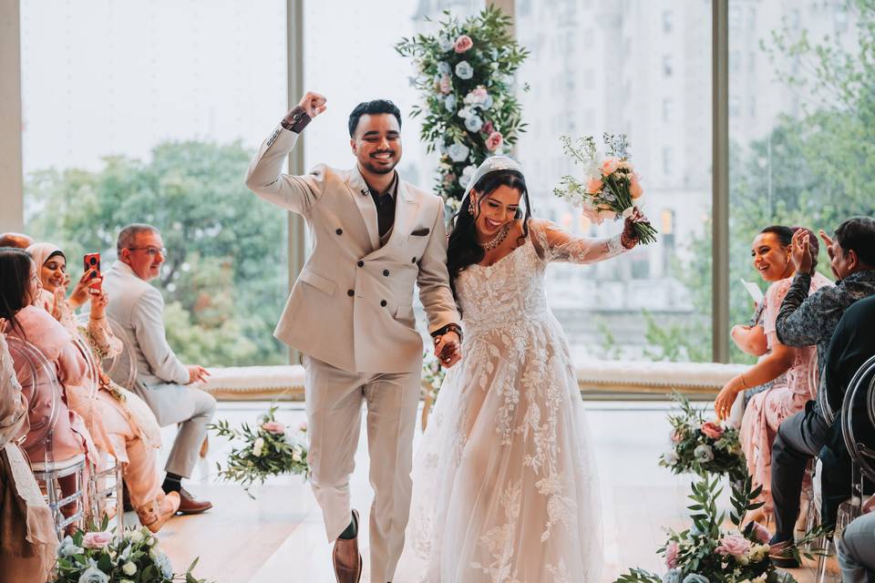 Crimson & Ivy Weddings
