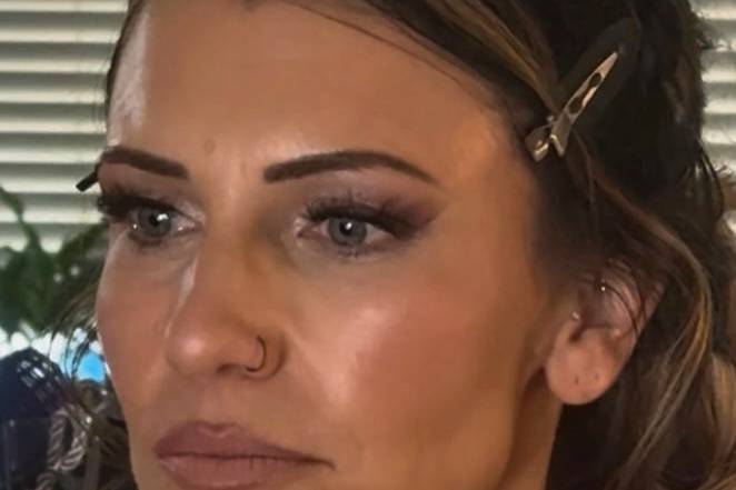 Dewey Bride