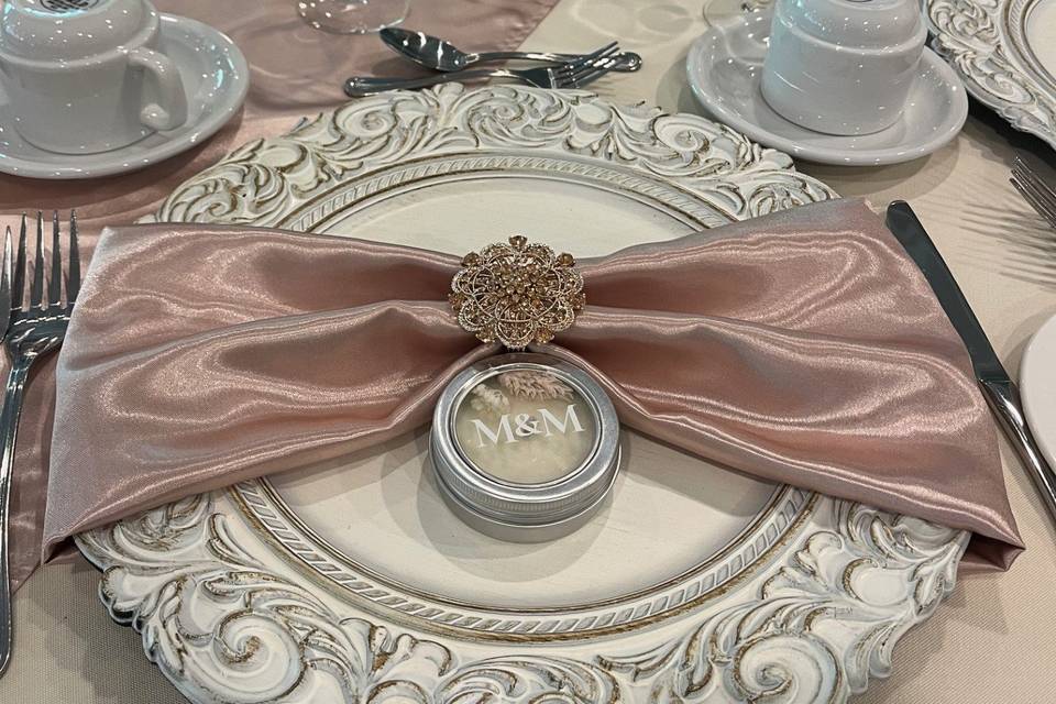 Blush table settings