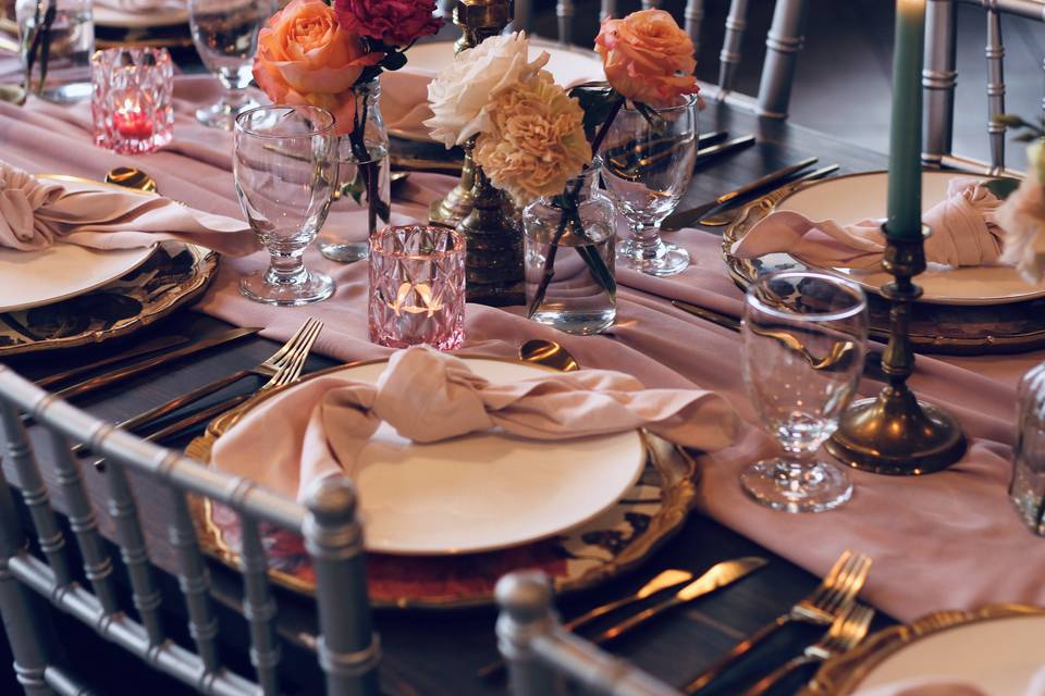 Tablescape - Beaux Florals