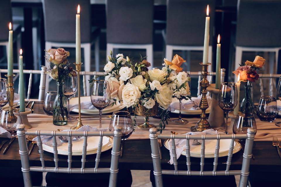 Tablescape - Beaux Florals