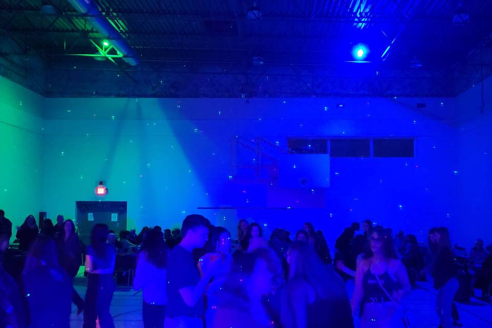 SOCIAL TIME!
