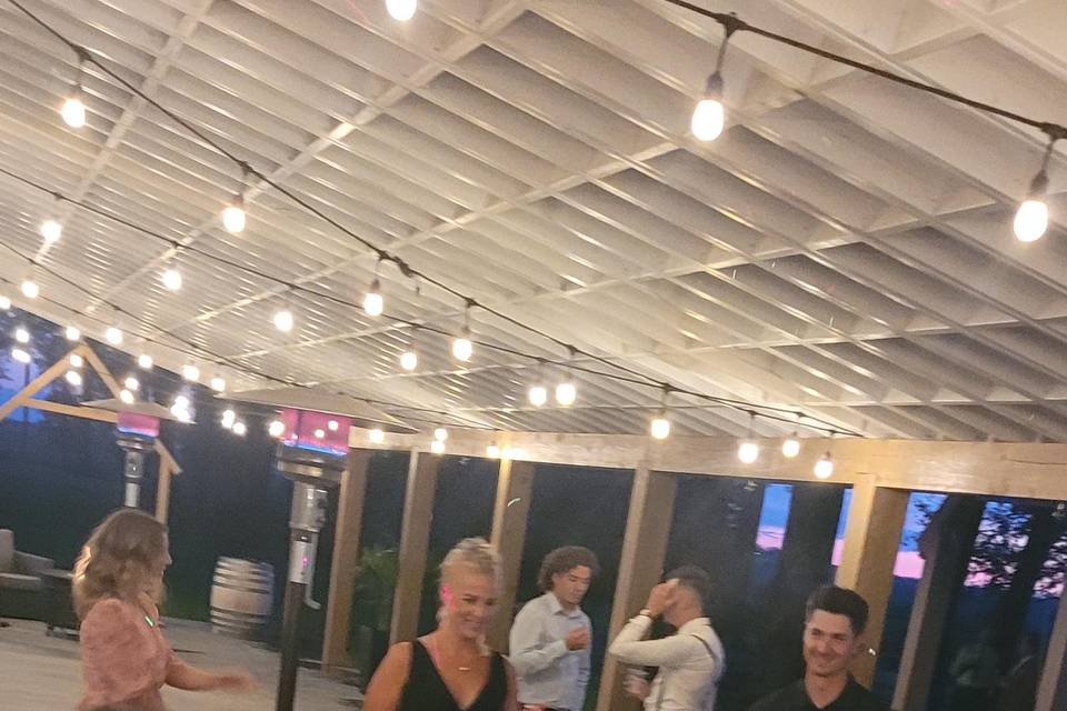 BRIDE GETTING DOWN!