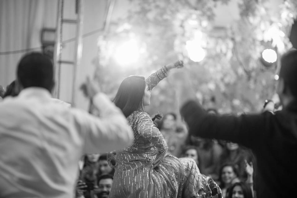 B & M's Mehndi Madness