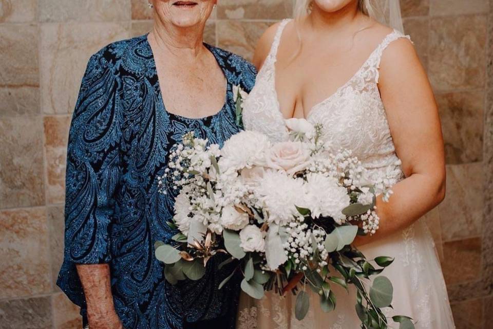 Bride and mom