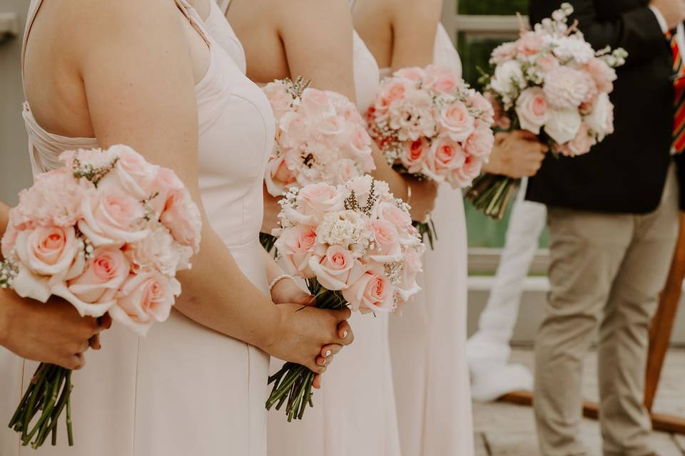 2024 Bride and Bridesmaids
