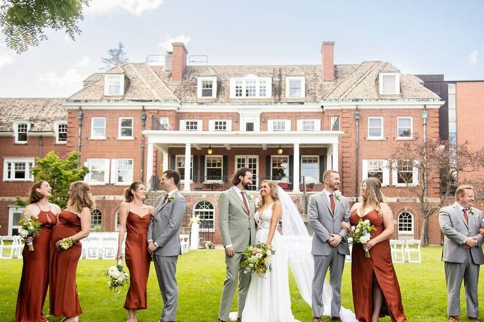 2024 bride and groom