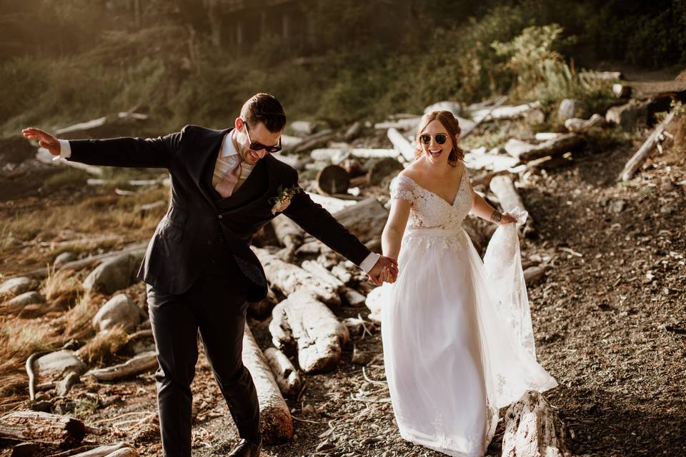 Ucluelet elopement