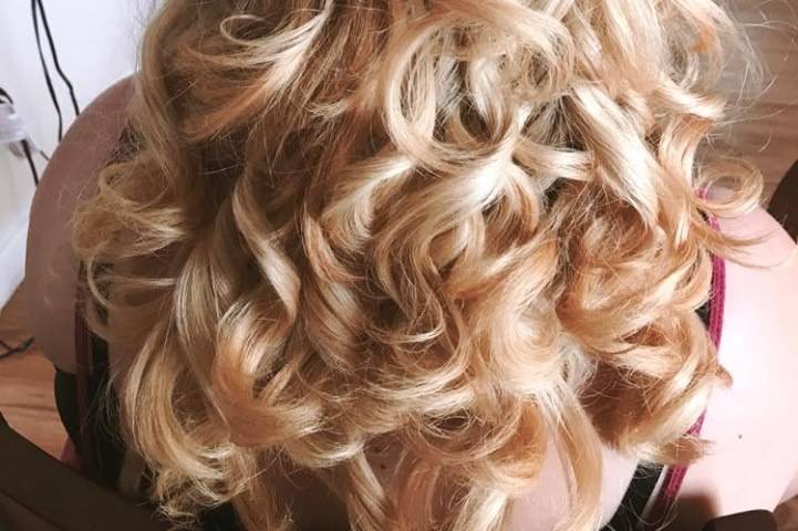 Wedding hair