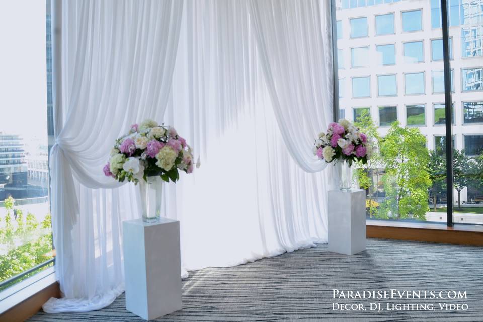 Fairmont Pacific Rim Decor