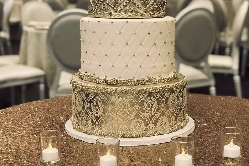 Glam gold cake