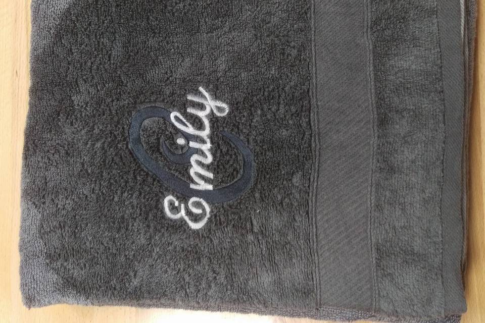Embroidery on towel