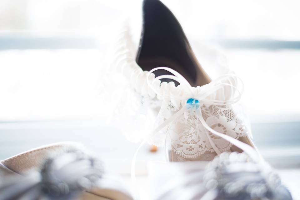 Bridal garter