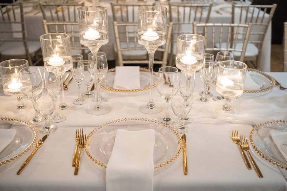 Dining set up