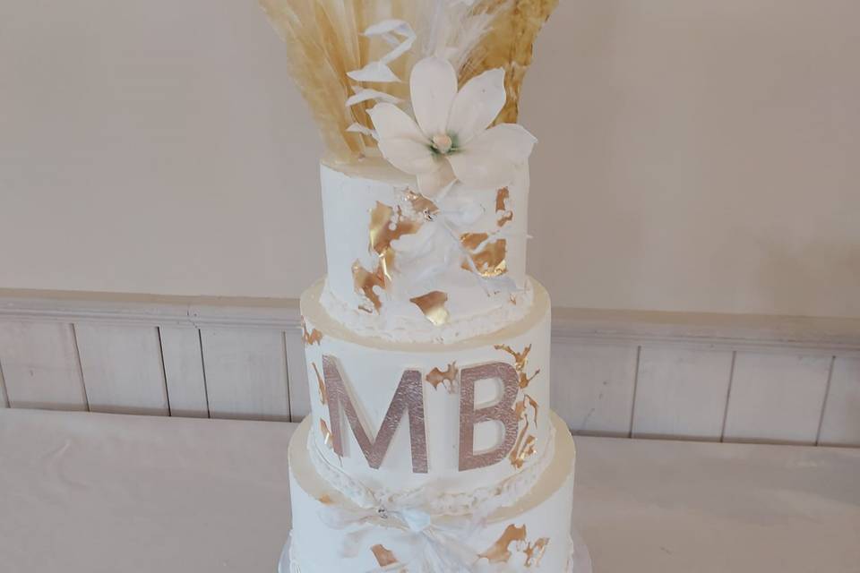 Mylene wedd cake 2024