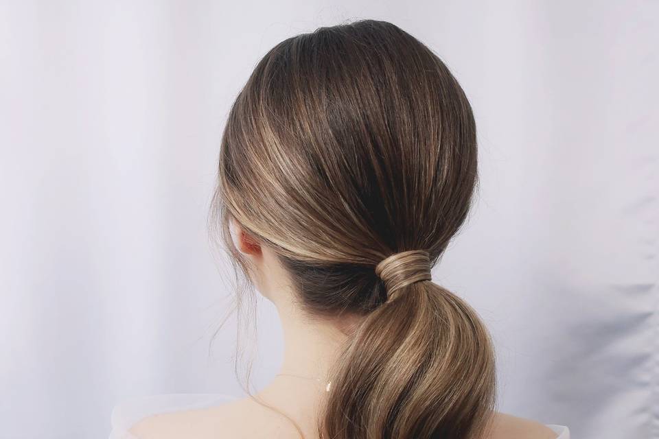 Wavy ponytail