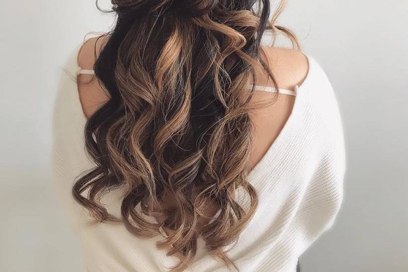 HAIR8