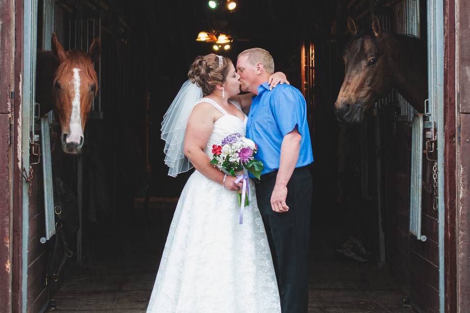 Barn wedding with horses