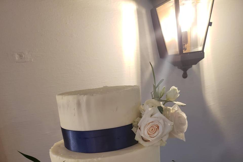 Navy-themed wedding