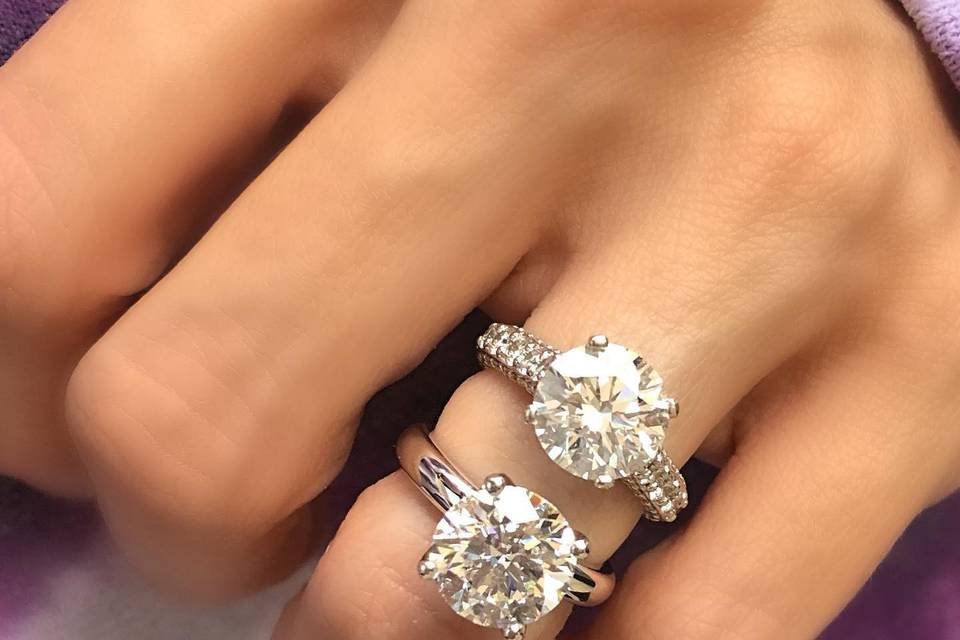 Round diamond designs