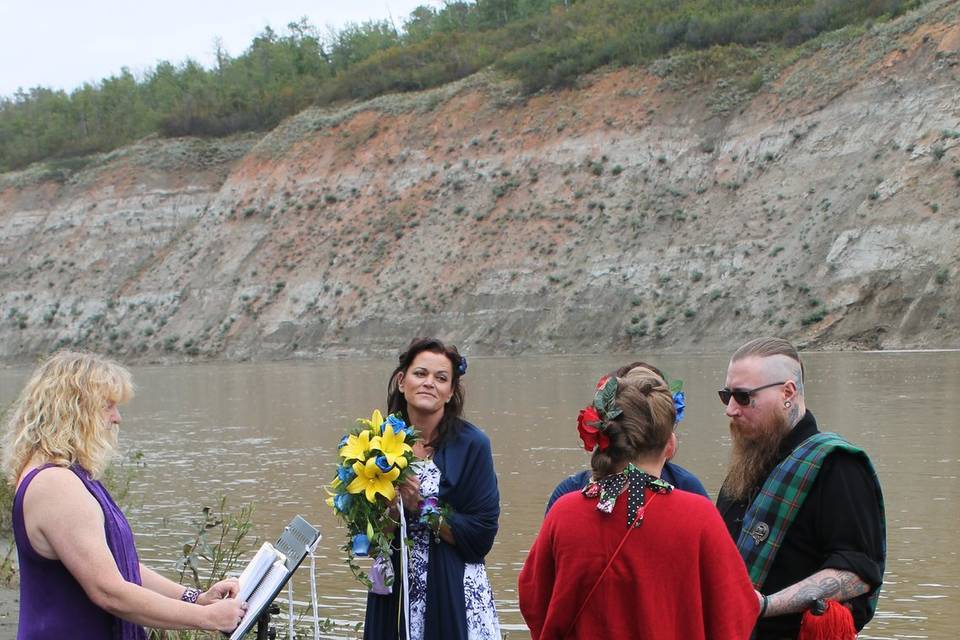 Scottish water wedding