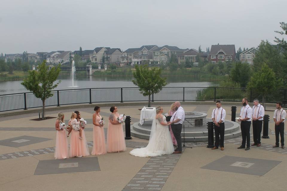 Sharing wedding cake