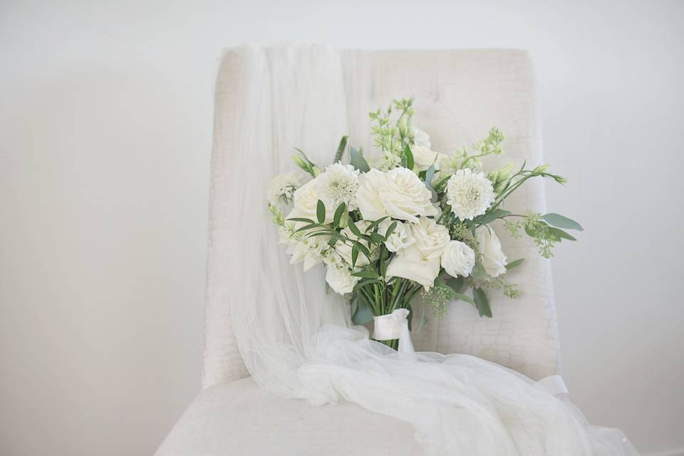 White and green bouquet