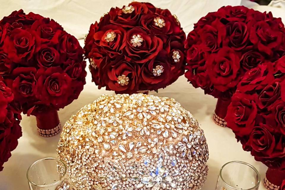 Our Luxury Brooch bouquet