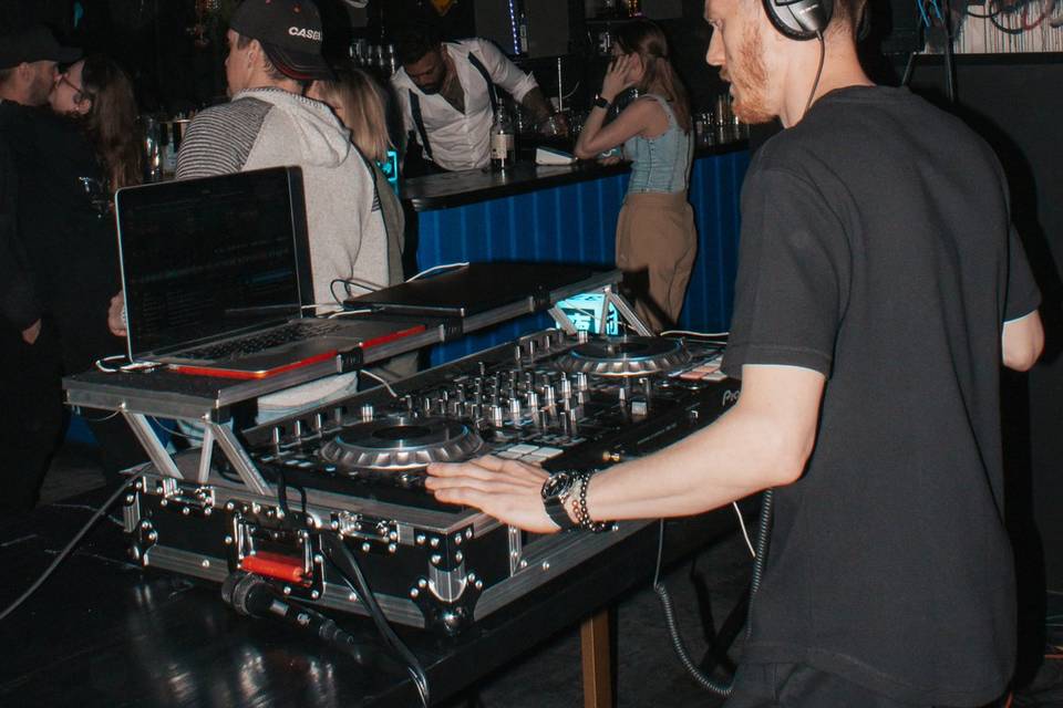 Best DJ in SK