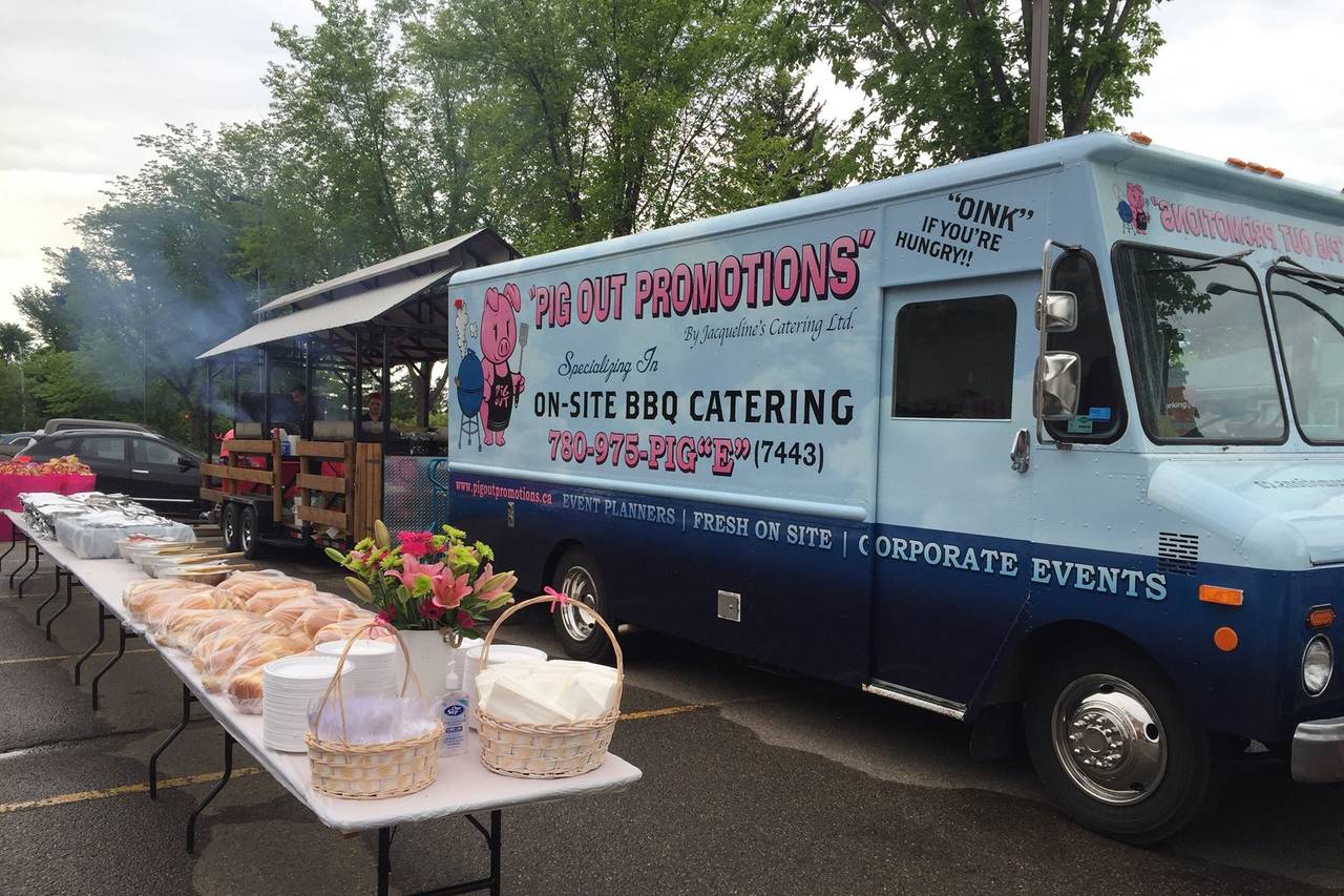 Pig Out Promotions by Jacquelines Catering Ltd - Catering - Sherwood Park  - Weddingwire.ca