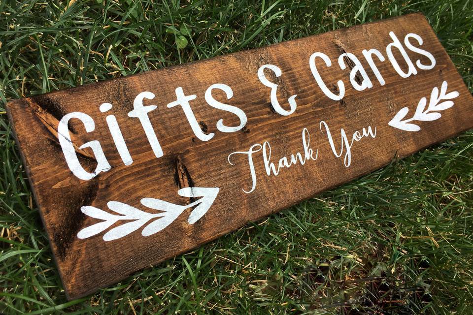 Gifts and cards sign