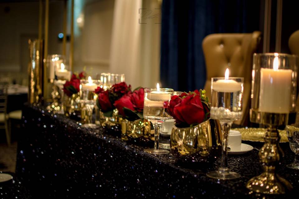 Royal head table