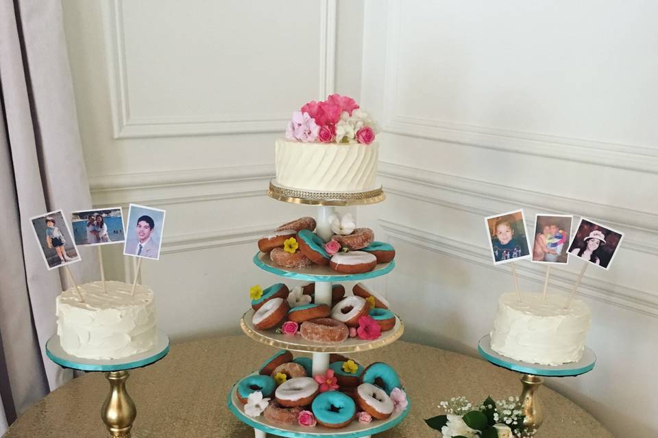 Lil' Different Donut Wedding