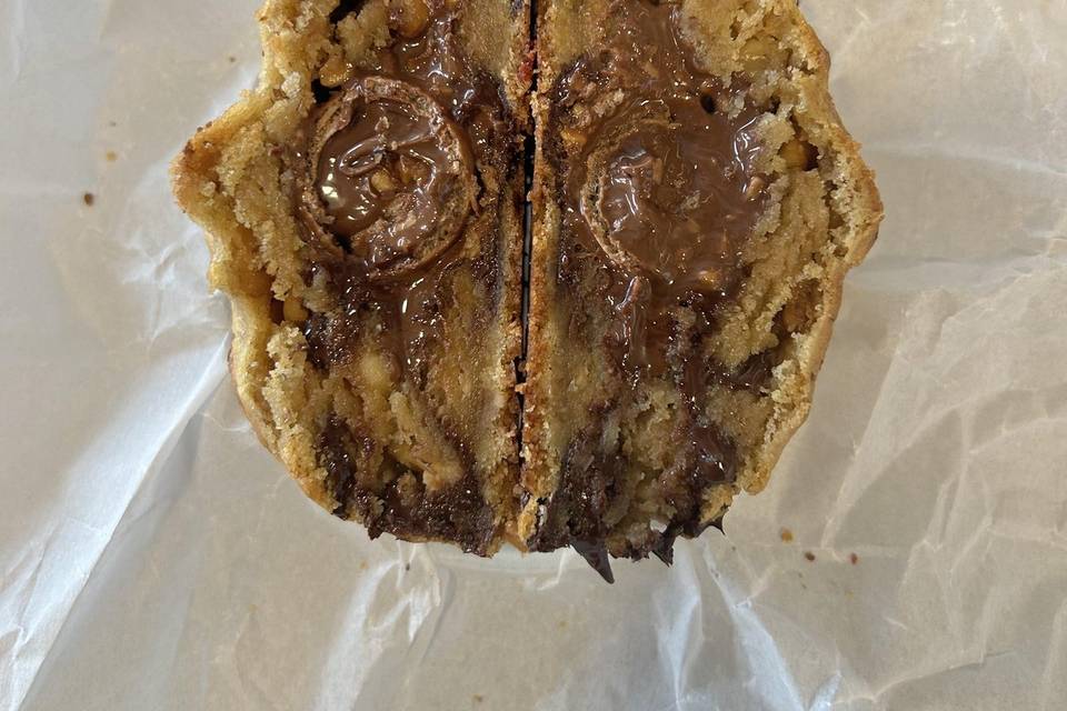 Walnut, Ferrero rocher,nutella