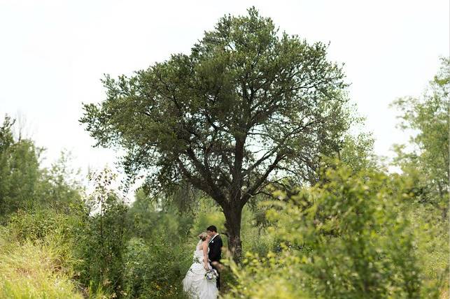 Thunder Bay, Ontario bride and groom