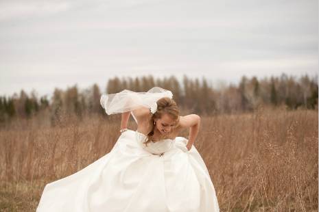 Thunder Bay, Ontario bride and groom