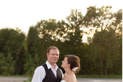 Thunder Bay, Ontario bride and groom