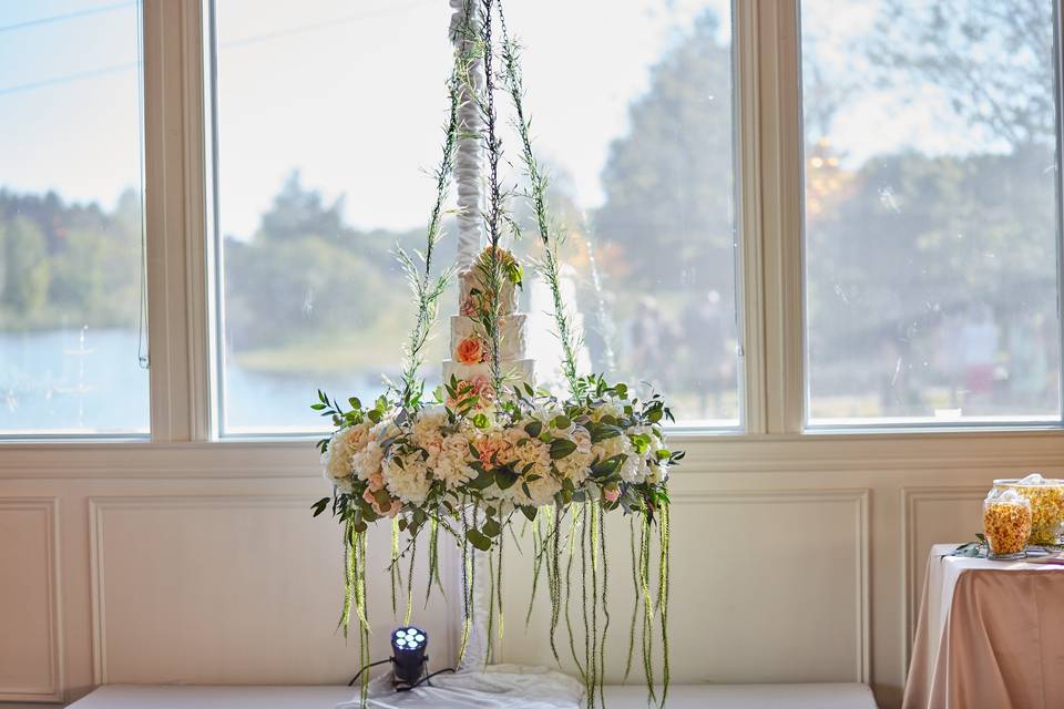 Floating flower cake stand