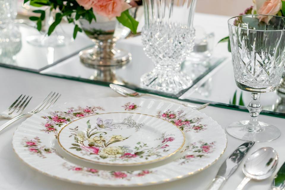 the Dish & the Spoon Vintage China, Crystal and Silver Rentals