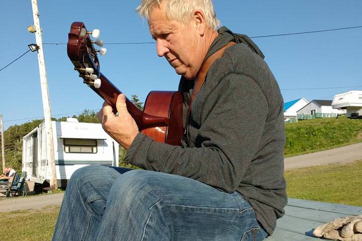 Don Glasrud - Guitarist