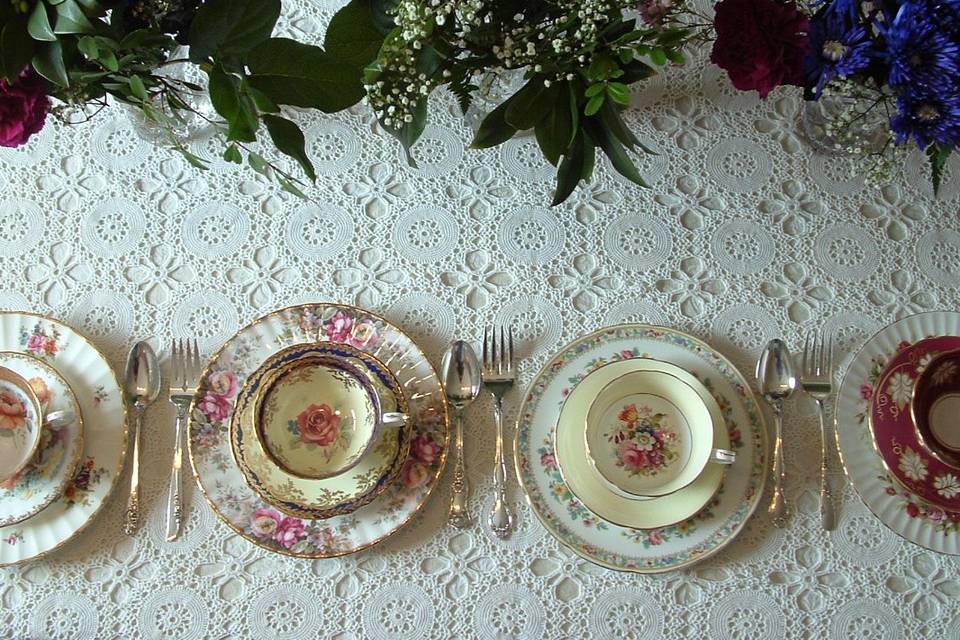 the Dish & the Spoon Vintage China, Crystal and Silver Rentals