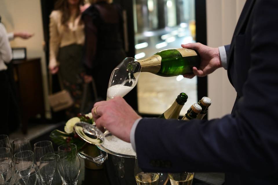 Champagne service