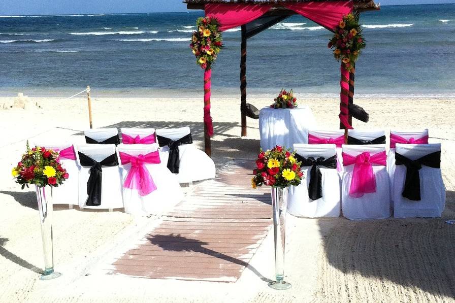 Beach ceremony3.jpg