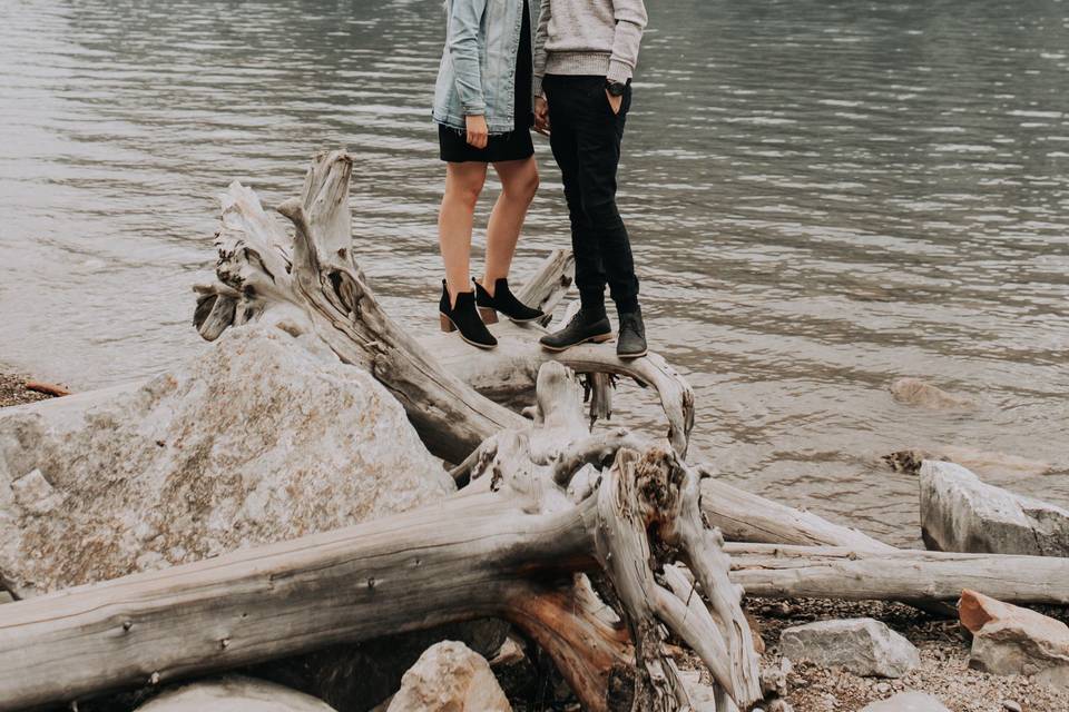 Lake Minnewanka Engagement