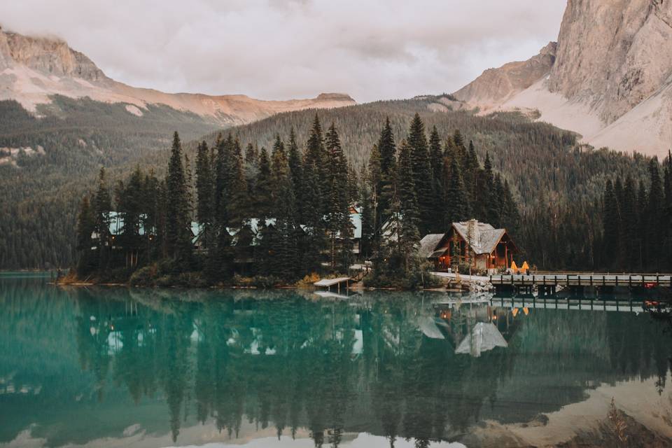 Emerald lake lodge